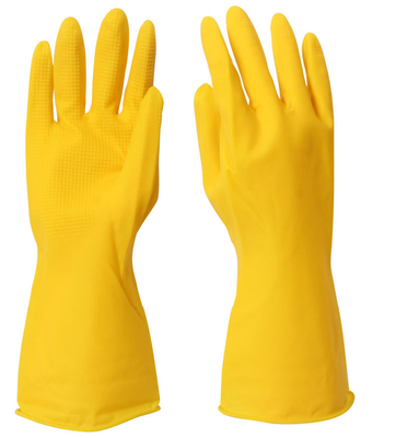 Reunido alineando guantes amarillos de limpieza del látex de los guantes los 32CM de la casa