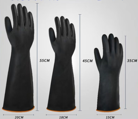 Guantes negros industriales Unflocked del látex que alinea guantes extralargos del puño de los 60CM