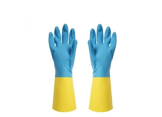La multitud a prueba de calor de los guantes químicos industriales bicolores del neopreno alineó guantes del látex