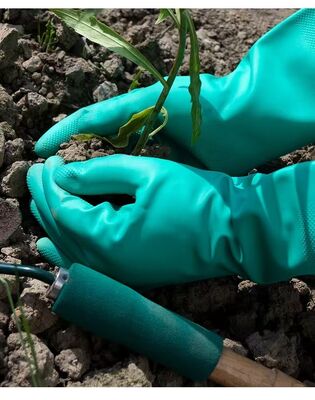 Guante de Nitril Verde sin látex Trabajos industriales Guantes de protección fuertes Ideal para líneas de fabricación y montaje